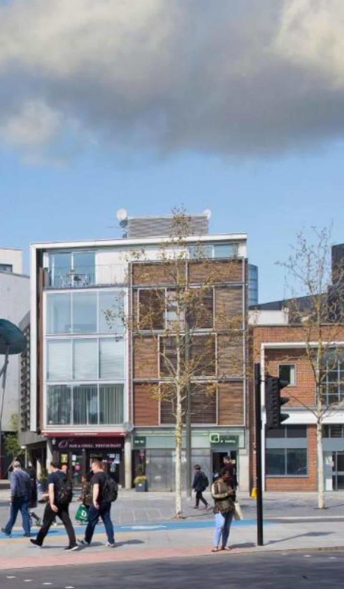 Lovely 2-bed, Sleeps 6, Near Stratford Station & Abba Voyage, Londres
